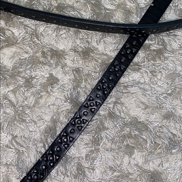 SKINNY BLACK BELT!!!!!!!!!! - Picture 4 of 4